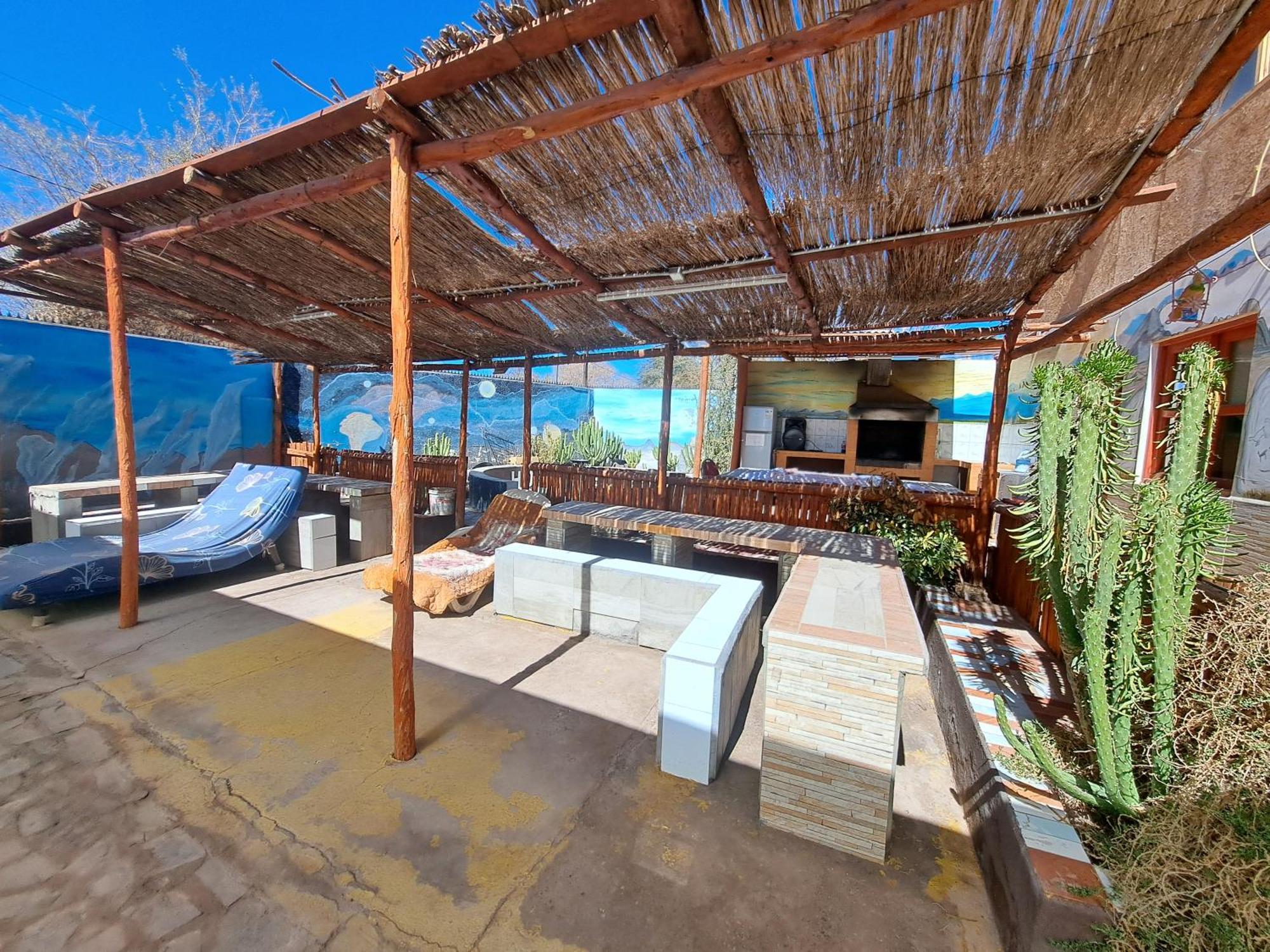 Hostal El Amigo Lucho San Pedro de Atacama Luaran gambar